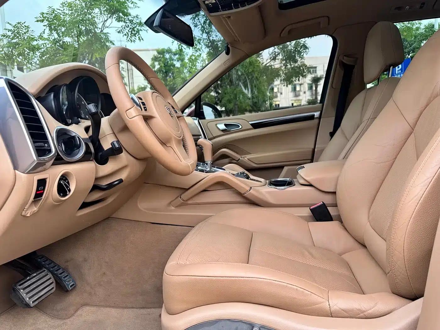 Cayenne 2011 Cayenne S 4.8L — миниатюра 10