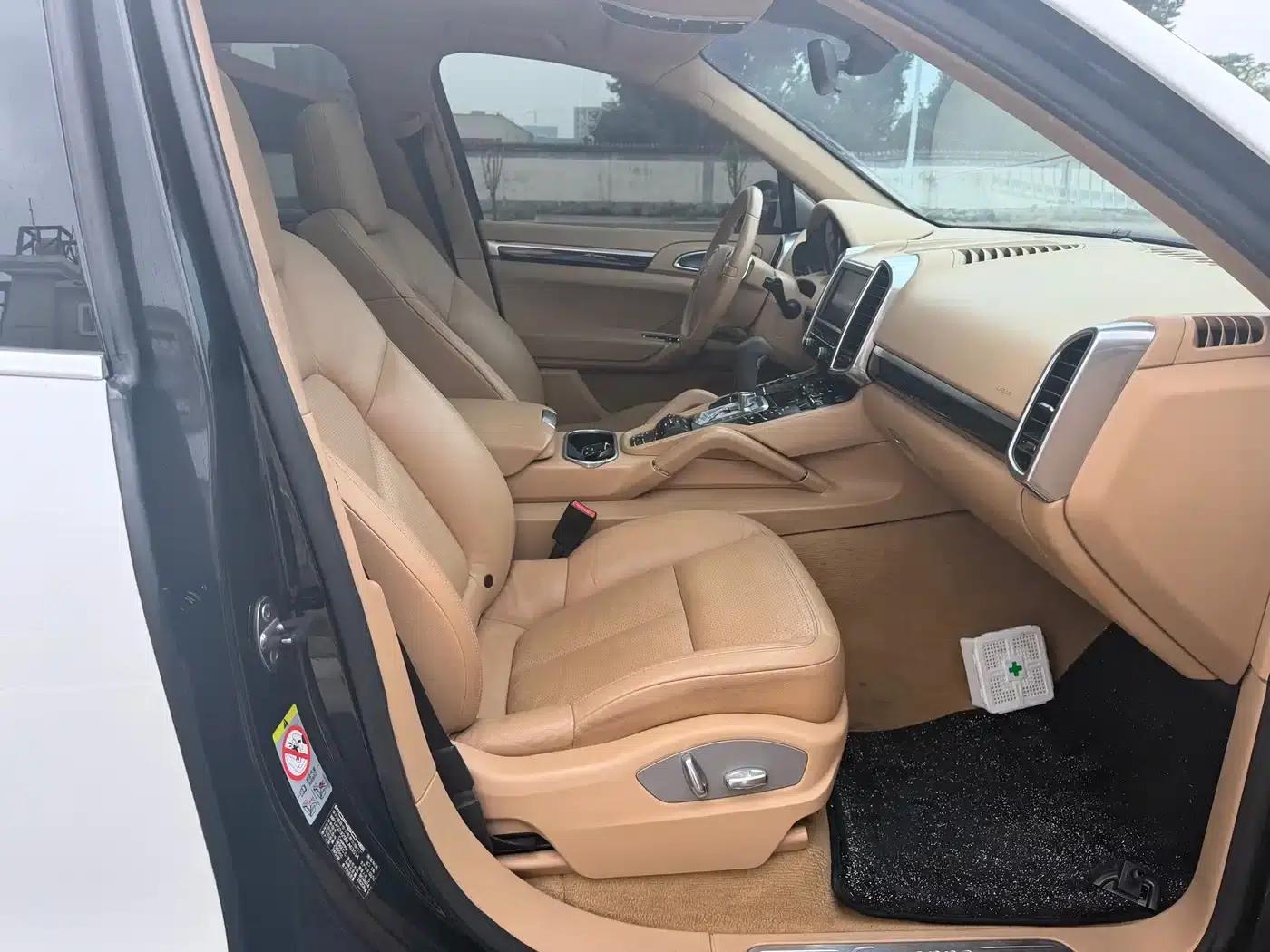 Cayenne 2011 Cayenne 3.0T — миниатюра 3