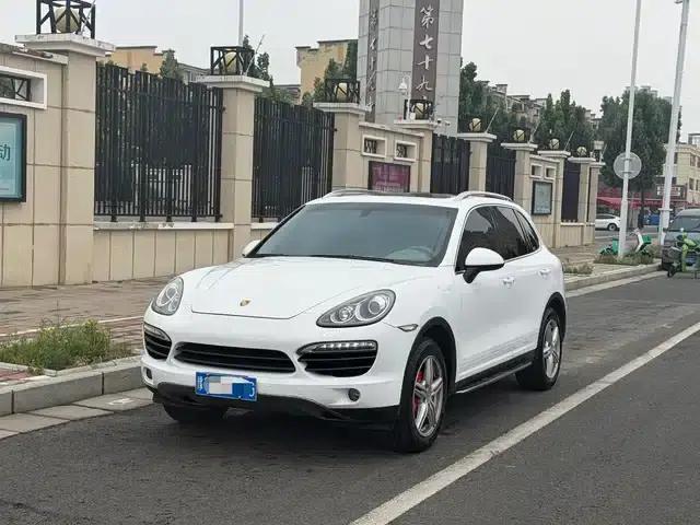 Cayenne 2011 Cayenne 3.0T