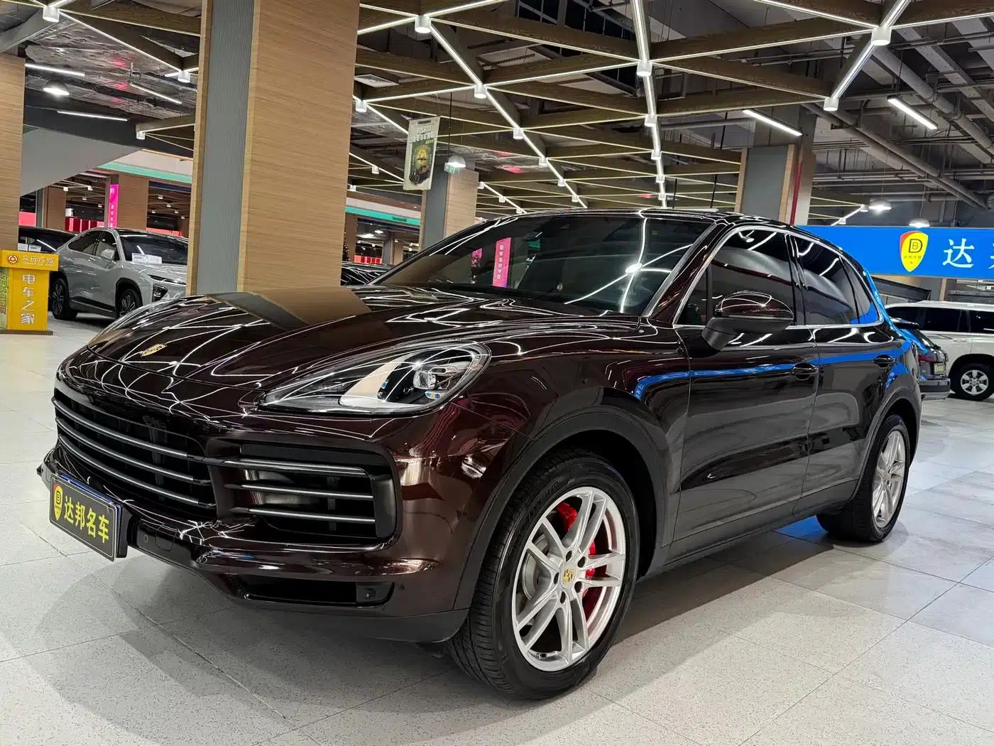 Cayenne 2019 Cayenne 3.0T — миниатюра 1