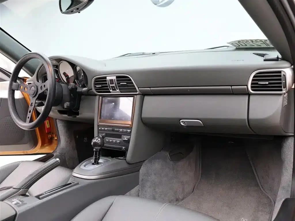2010 Porsche 911 Targa 4 3.6L — миниатюра 12