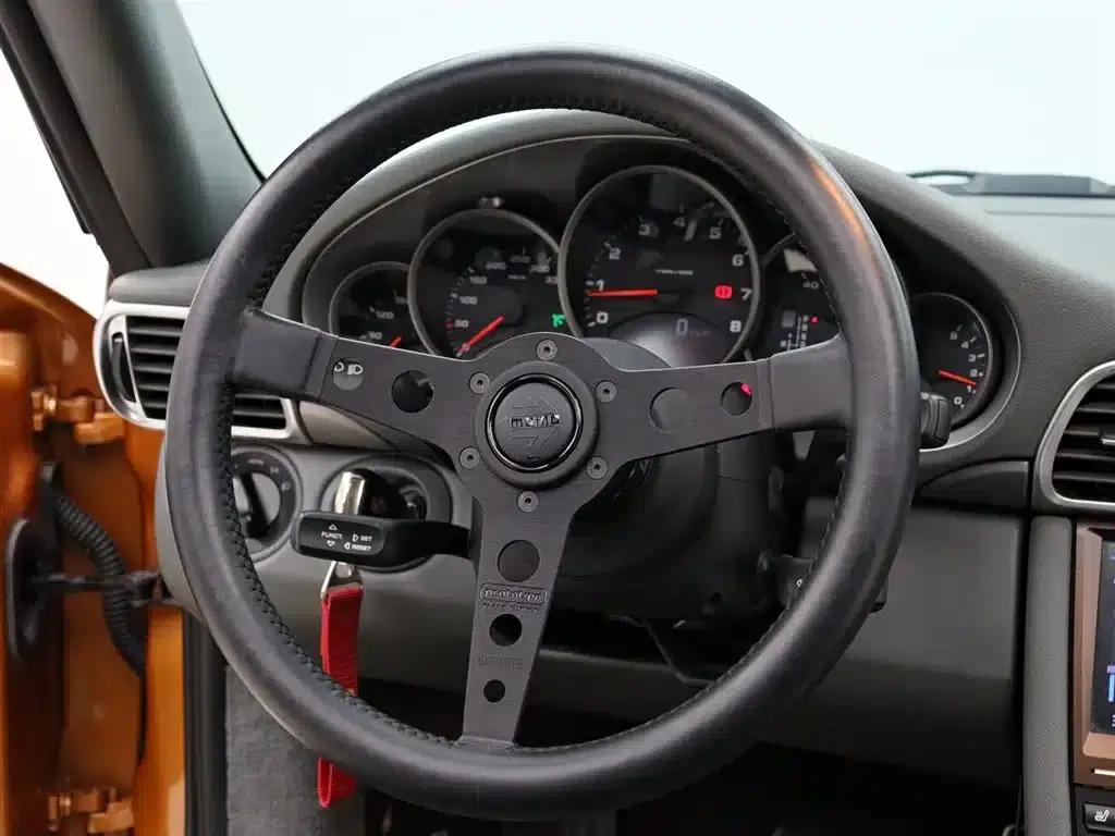 2010 Porsche 911 Targa 4 3.6L — миниатюра 14