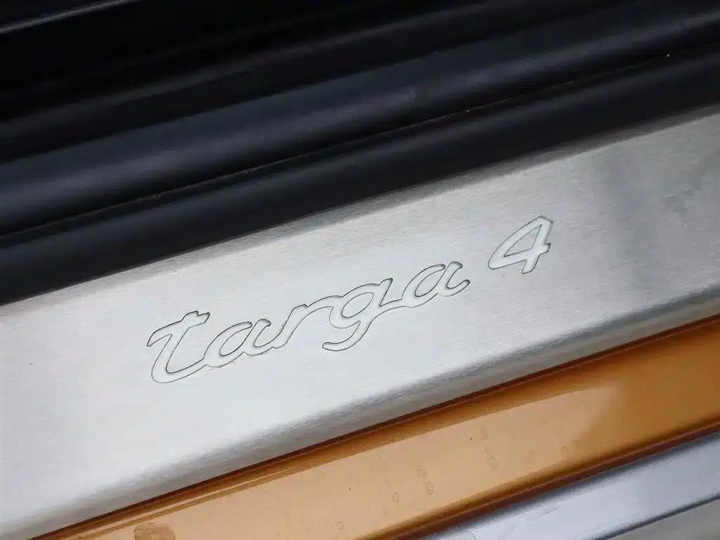 2010 Porsche 911 Targa 4 3.6L — миниатюра 20