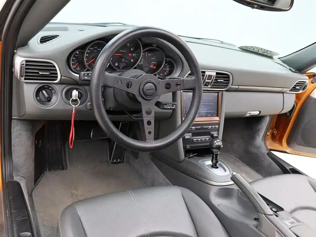 2010 Porsche 911 Targa 4 3.6L — миниатюра 9