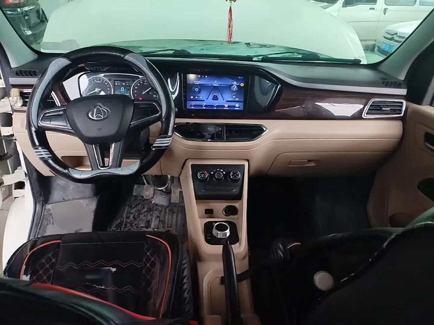 CHANGAN KUAYUE Xing V5 EV 2024 Smart Edition 6-Seater Side-Hinged Doors — миниатюра 13
