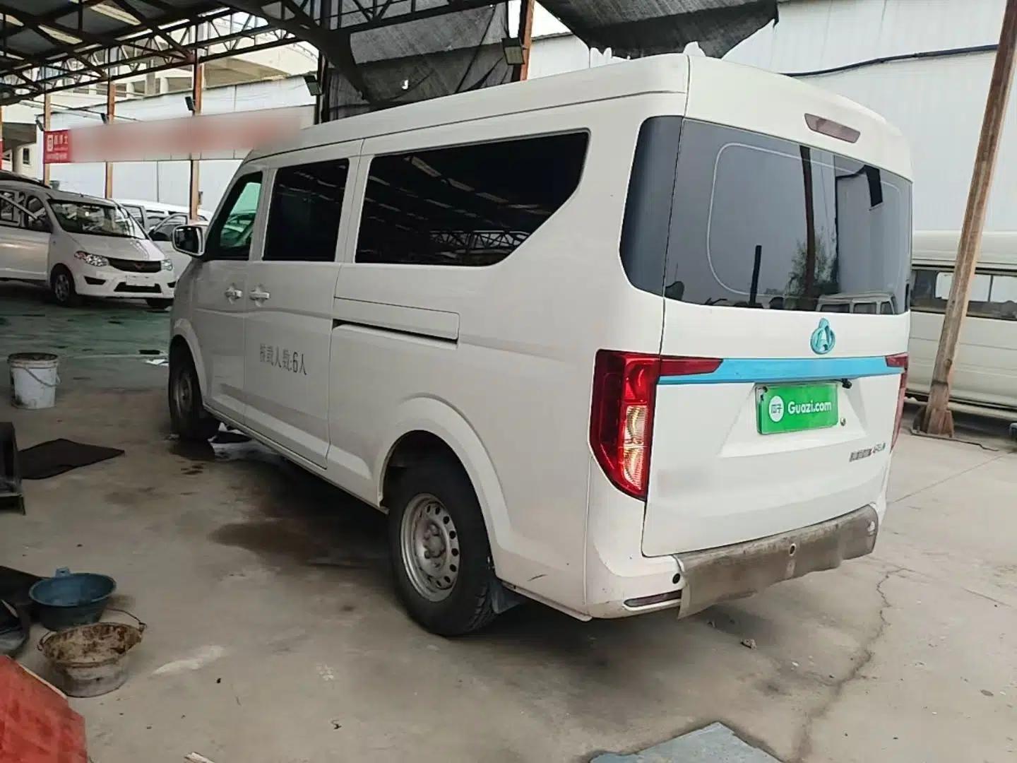 CHANGAN KUAYUE Xing V5 EV 2024 Smart Edition 6-Seater Side-Hinged Doors — миниатюра 4