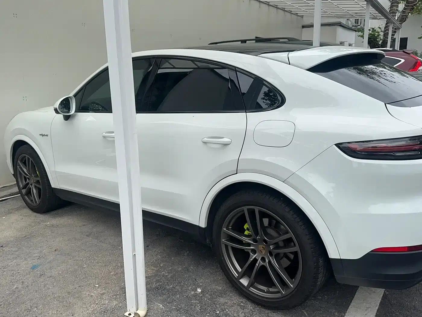 2023 Cayenne Coupé E-Hybrid 2.0T — миниатюра 5