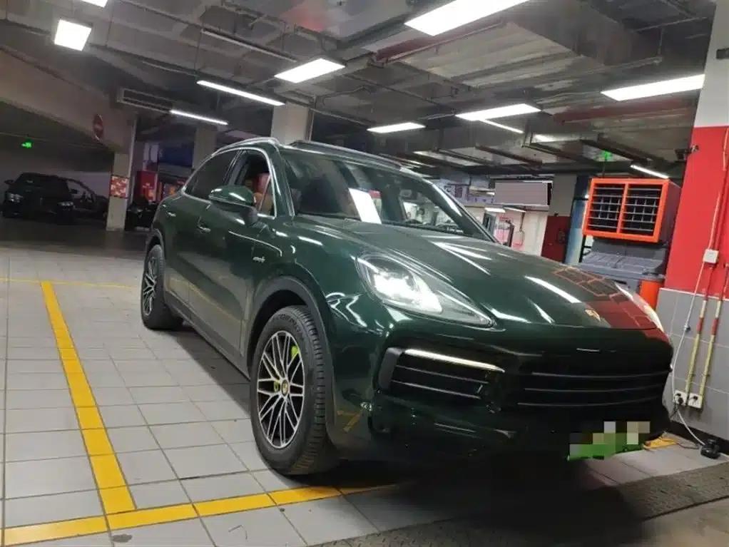 2019 Cayenne E-Hybrid 2.0T — миниатюра 2
