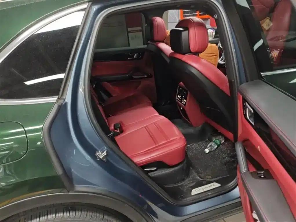 2019 Cayenne E-Hybrid 2.0T — миниатюра 6