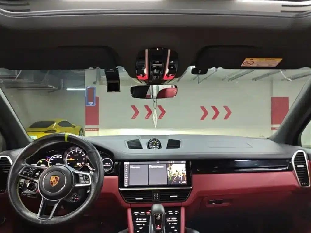 2019 Cayenne E-Hybrid 2.0T — миниатюра 7