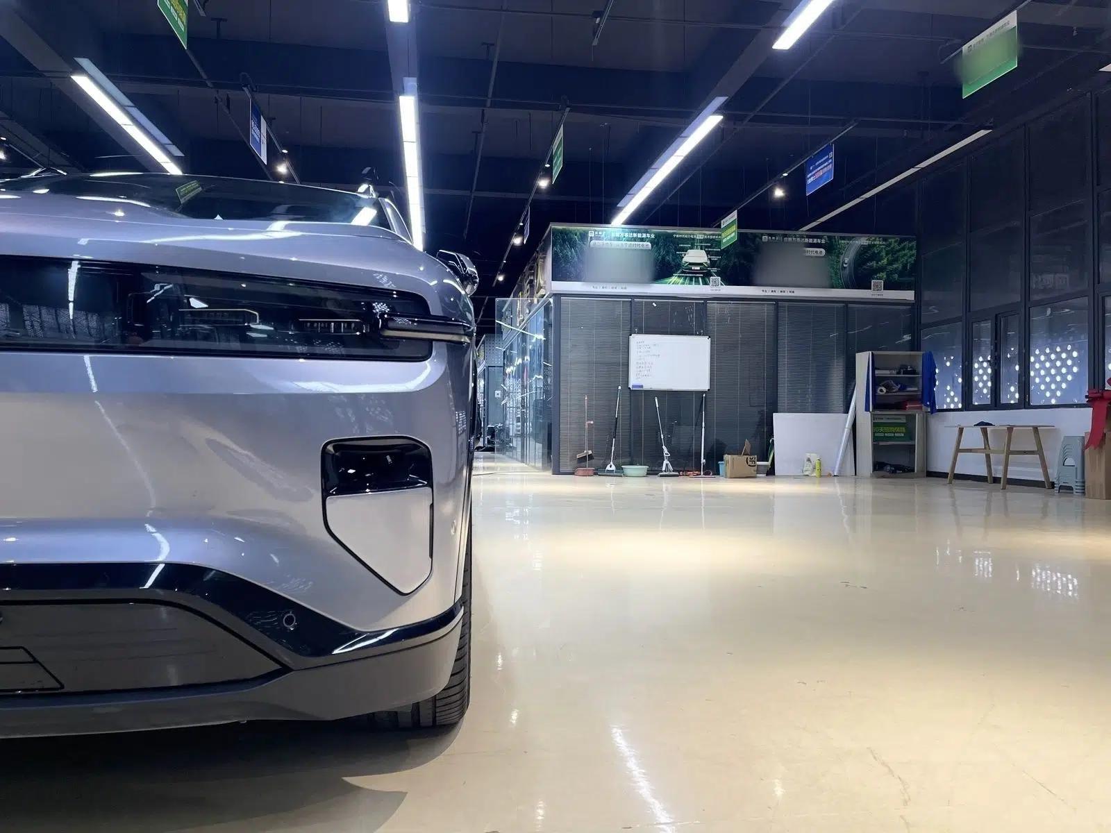 CHANGAN NEVO E07 2026 Model Pure Electric Four-Wheel Drive 90kWh Dacheng Edition — миниатюра 2
