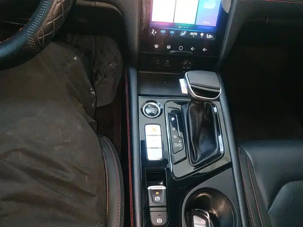 Sihao A5 2021 1.5T CVT Premium Intelligent Connected Edition — миниатюра 14
