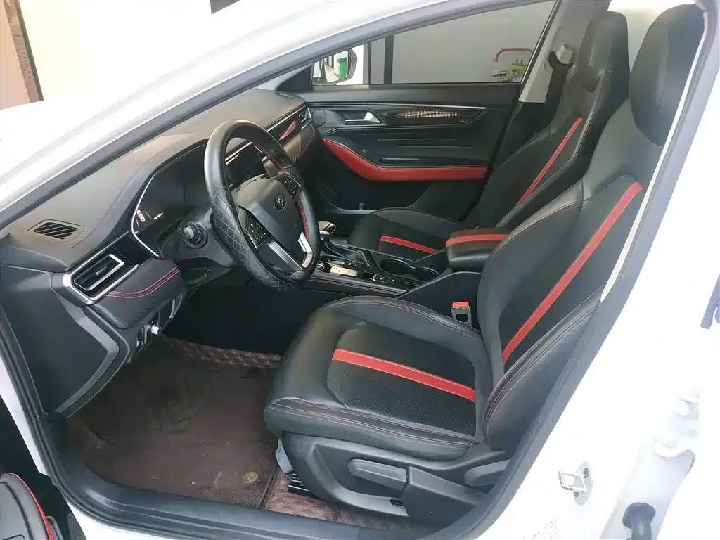 Sihao A5 2021 1.5T CVT Premium Intelligent Connected Edition — миниатюра 15