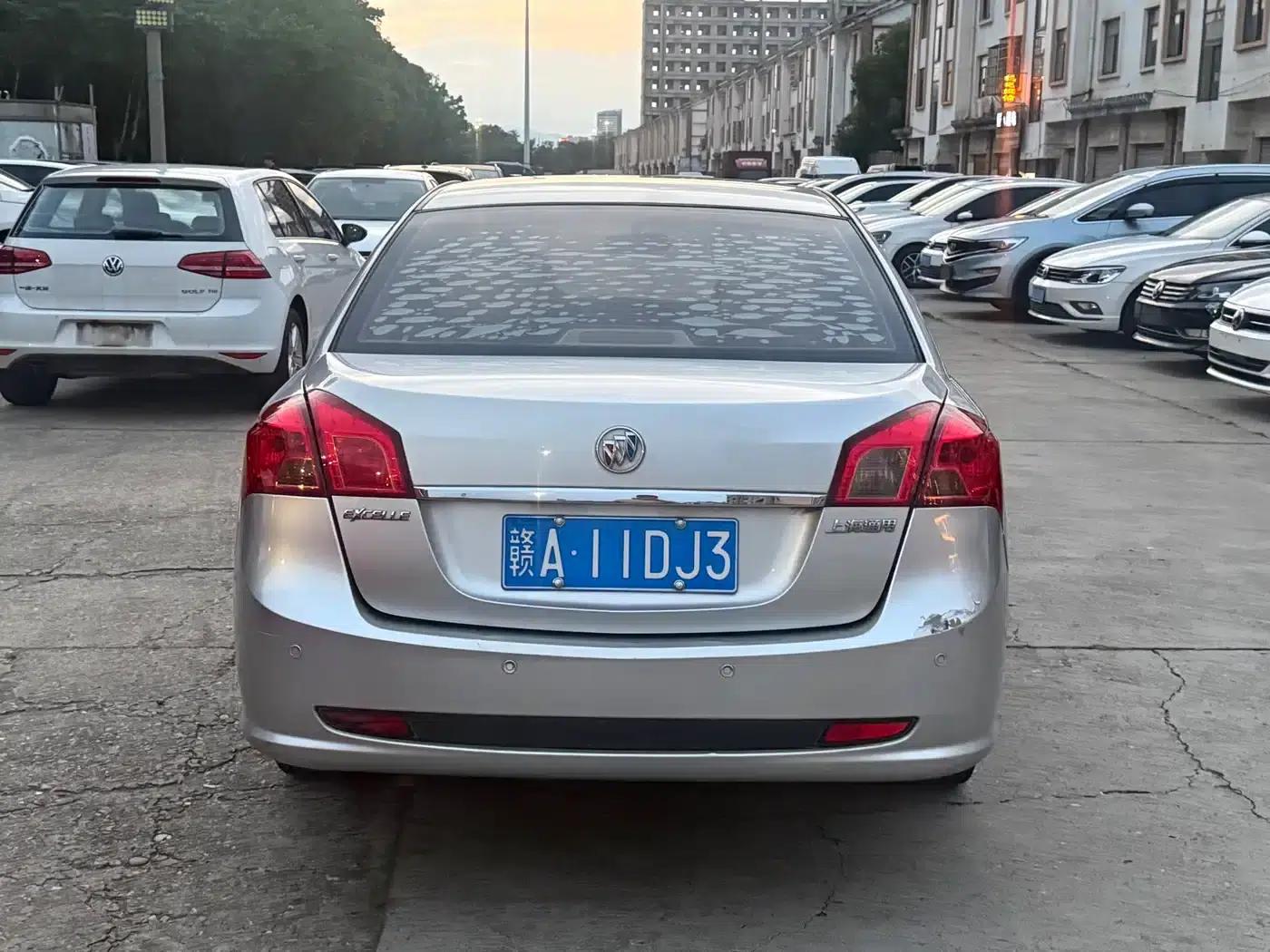 Buick Excelle 2013 1.5L Automatic Classic — миниатюра 8