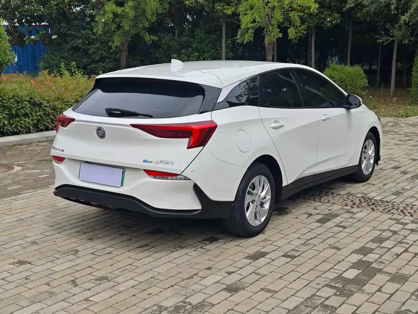 Buick Velite 6 2022 Plug-in Hybrid Connected Fashion Edition — миниатюра 10