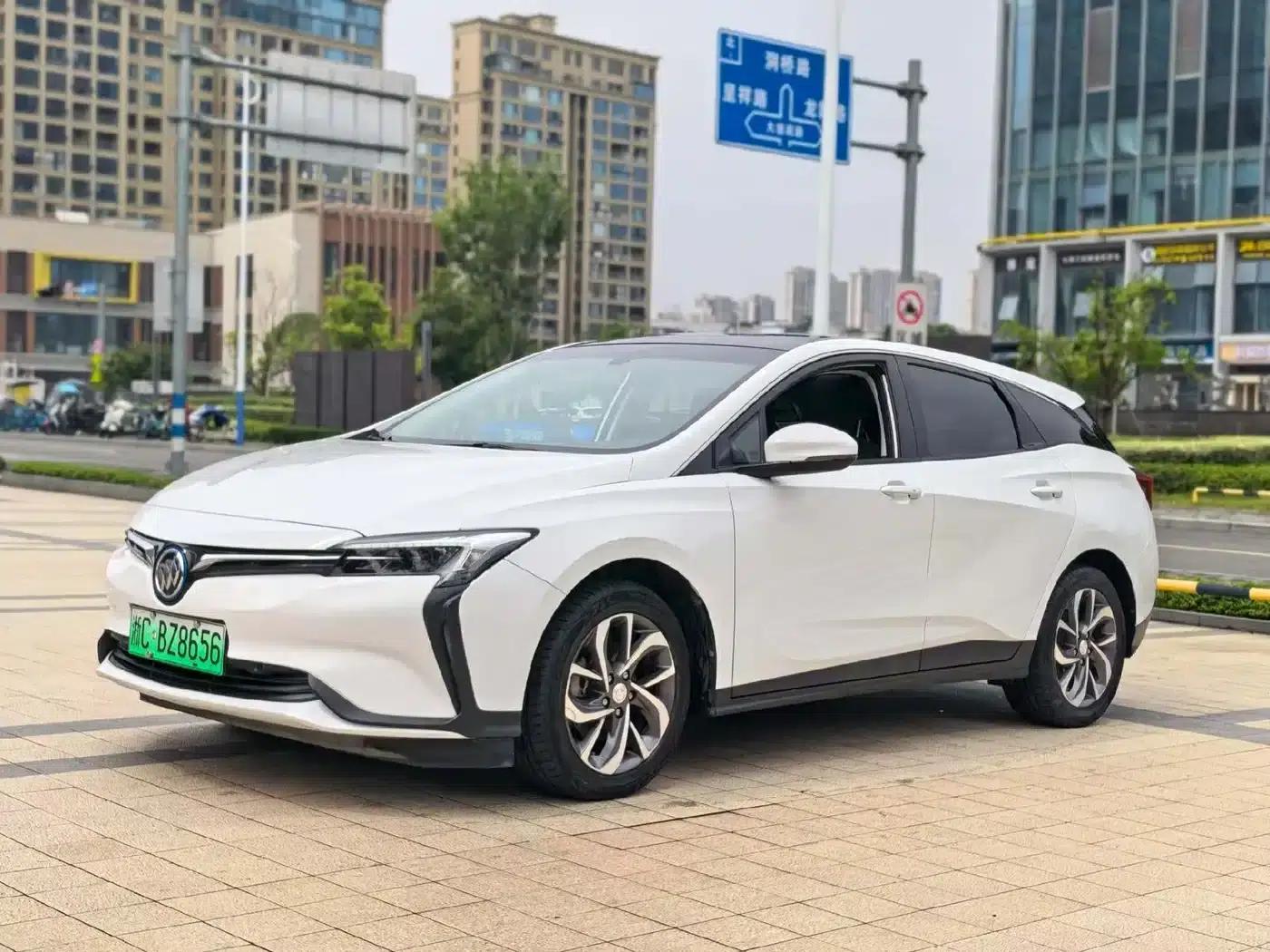 Buick Velite 6 2019 Connected Smart Edition — миниатюра 2
