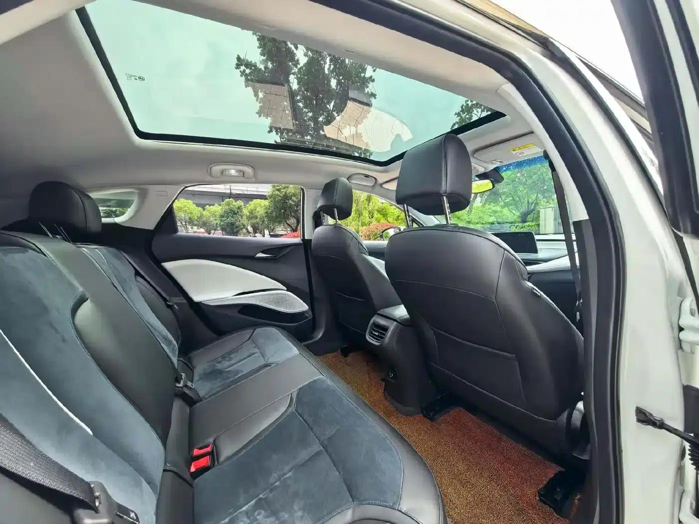 Buick Velite 6 2019 Connected Smart Edition — миниатюра 8
