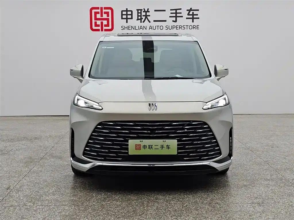 Buick GL8 PHEV 2025 Land Cruiser Premium Edition — миниатюра 17