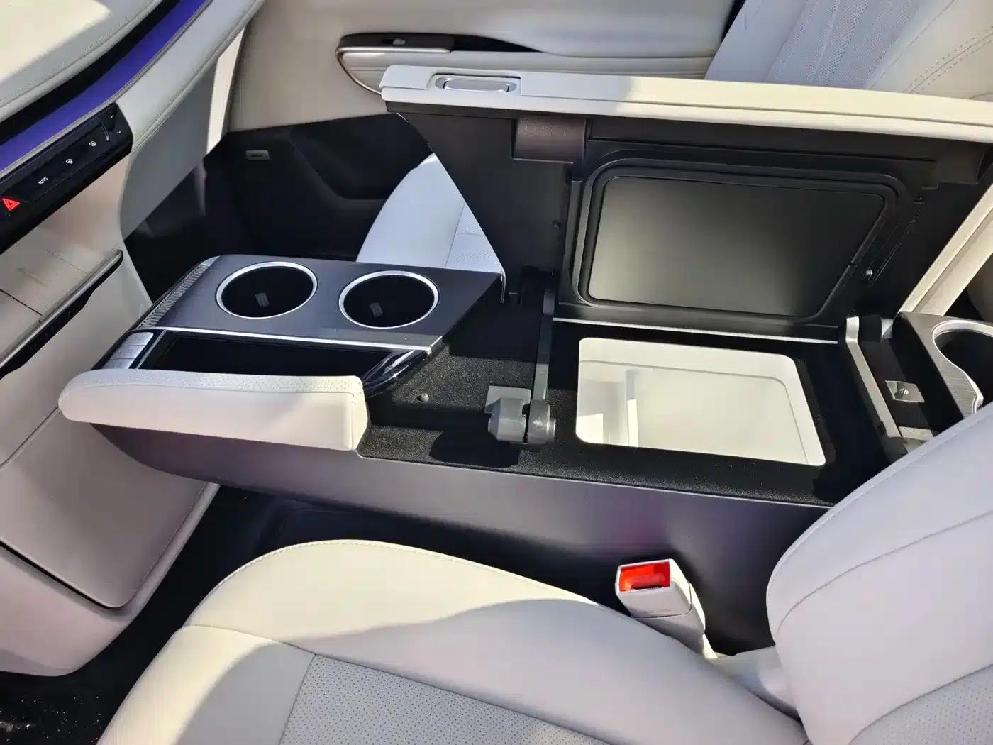 Buick GL8 PHEV 2026 Luxury Edition — миниатюра 14