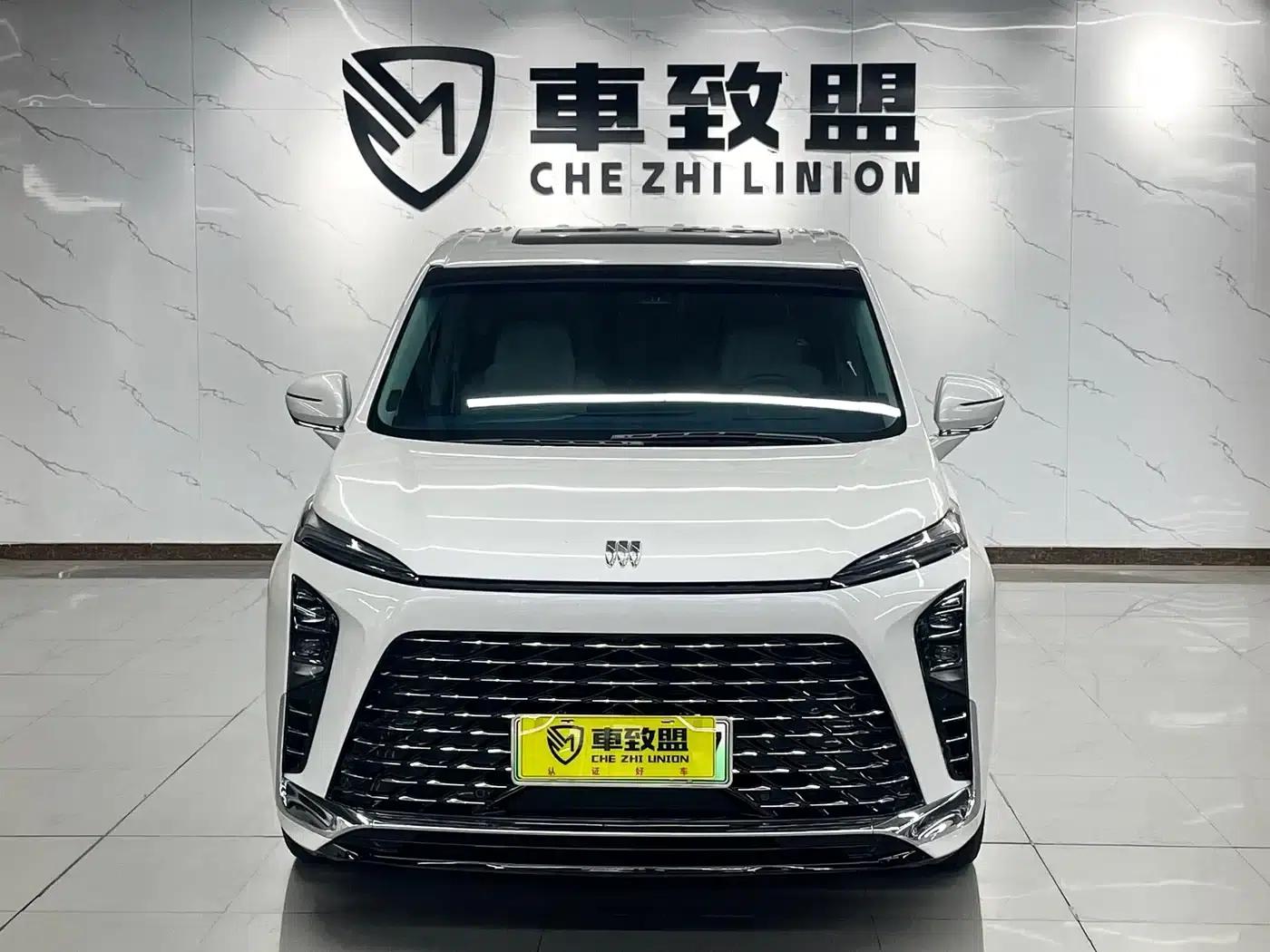 Buick GL8 PHEV 2024 Luxury Edition 7-seater — миниатюра 2