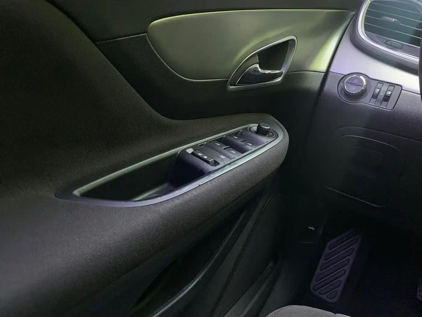 2014 Buick Encore 1.4T Automatic 2WD Urban Elite — миниатюра 16