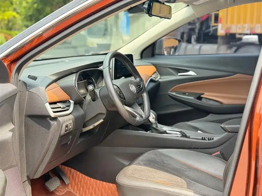 Encore 2020 20T CVT Luxury — миниатюра 5