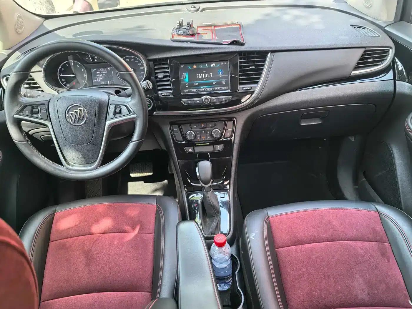 2017 Buick Encore 18T Automatic 2WD Urban Elite — миниатюра 9