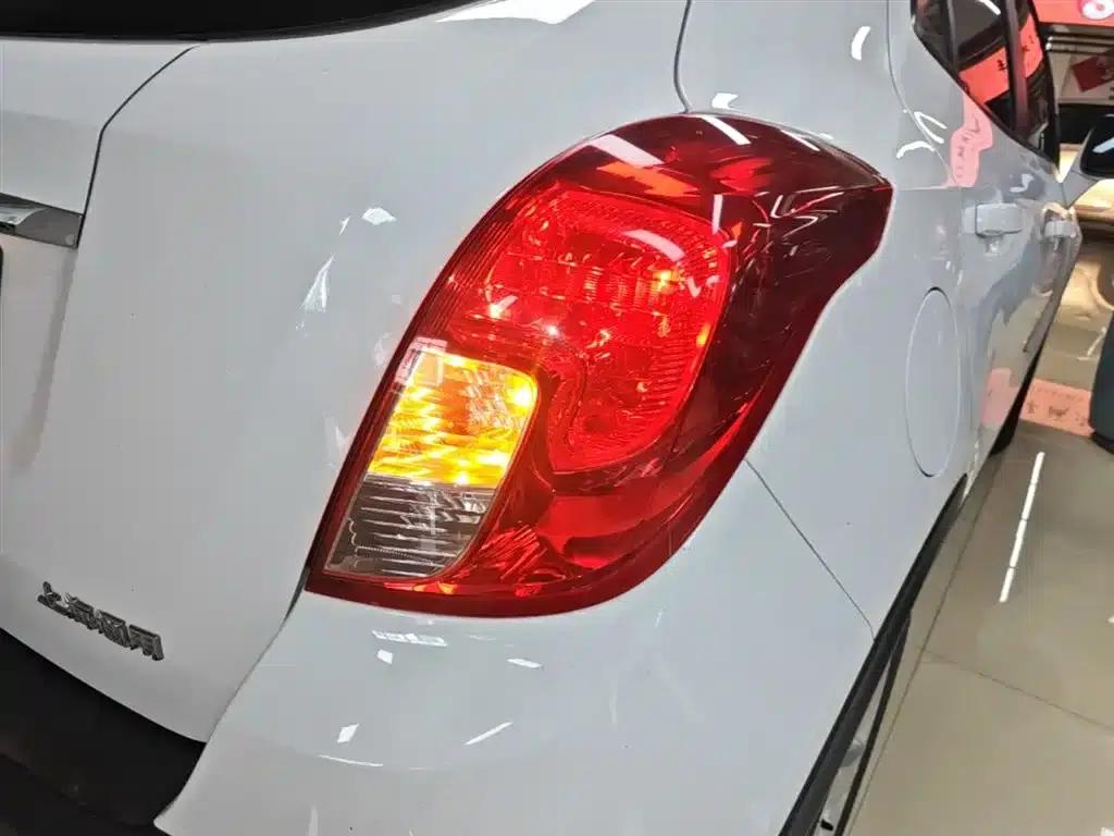 2014 Buick Encore 1.4T Automatic 2WD Urban Elite — миниатюра 8