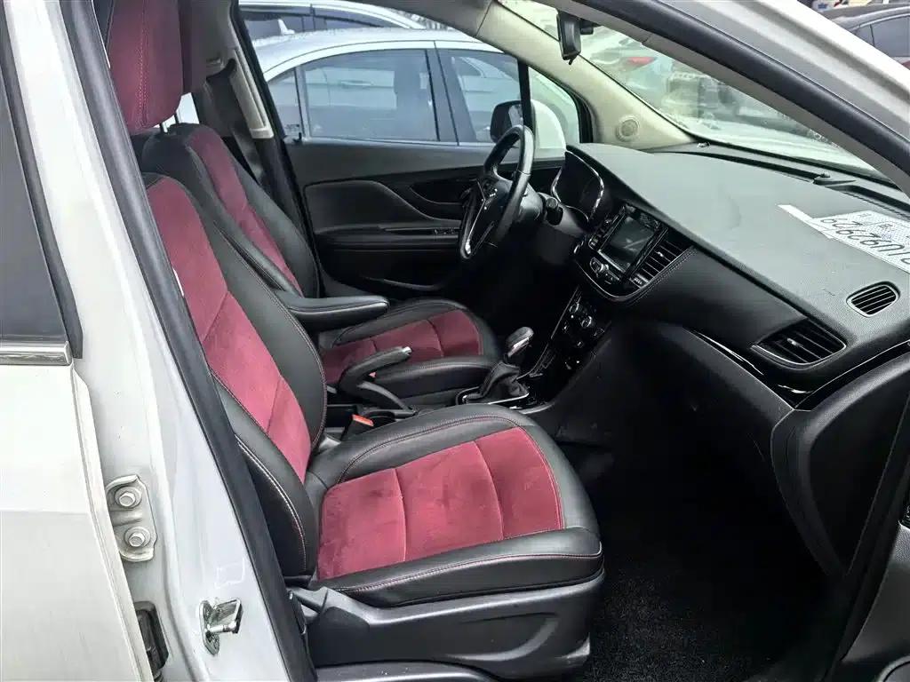 2017 Buick Encore 18T Automatic 2WD Urban Elite — миниатюра 2
