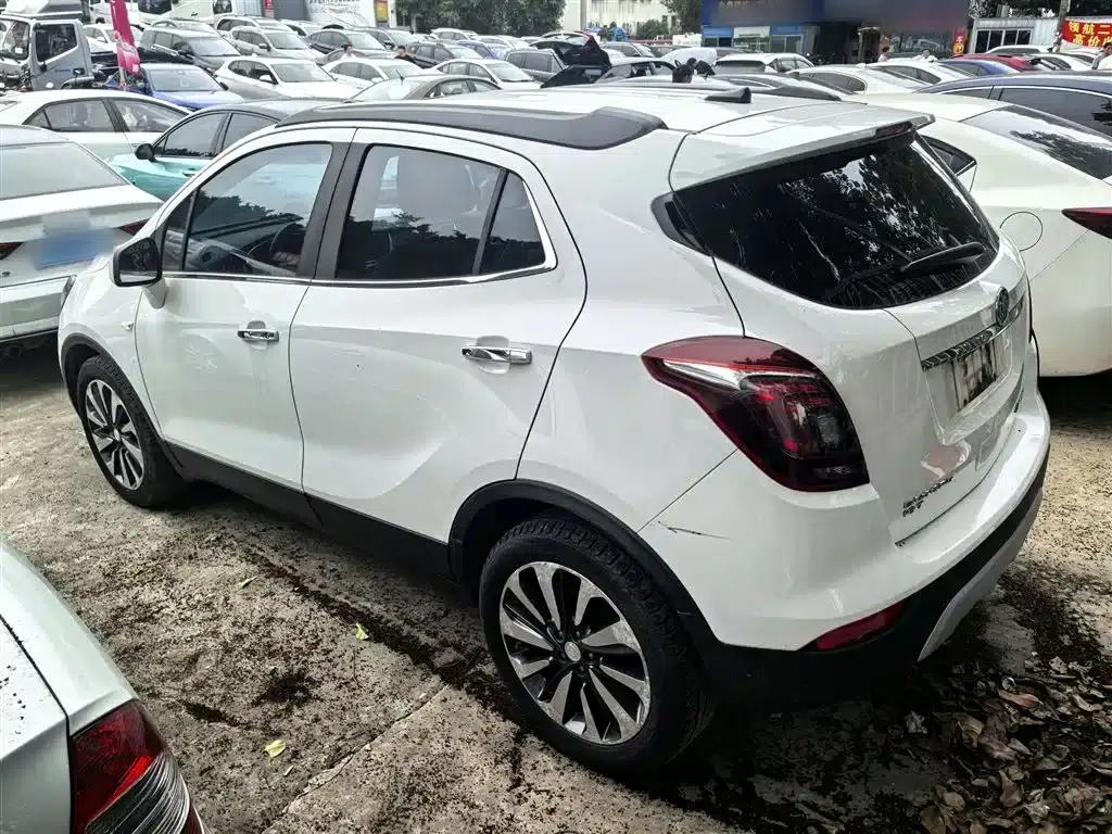 2017 Buick Encore 18T Automatic 2WD Urban Elite — миниатюра 10