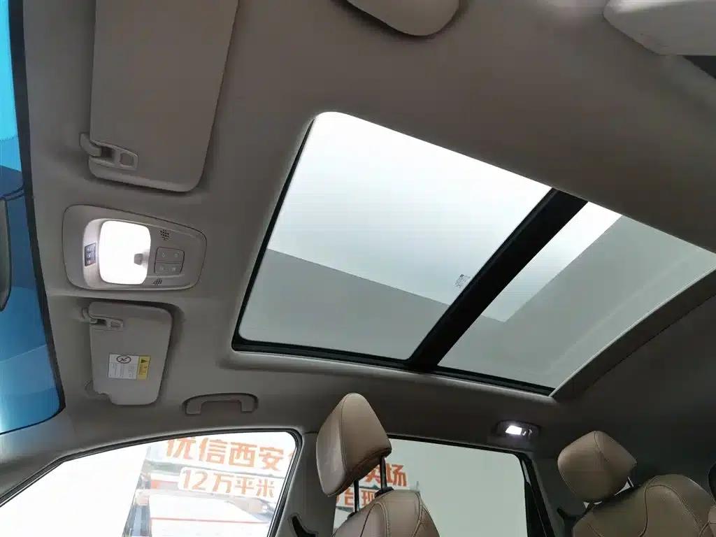 Buick GL6 2021 323T Mild Hybrid Connected Luxury Edition — миниатюра 14