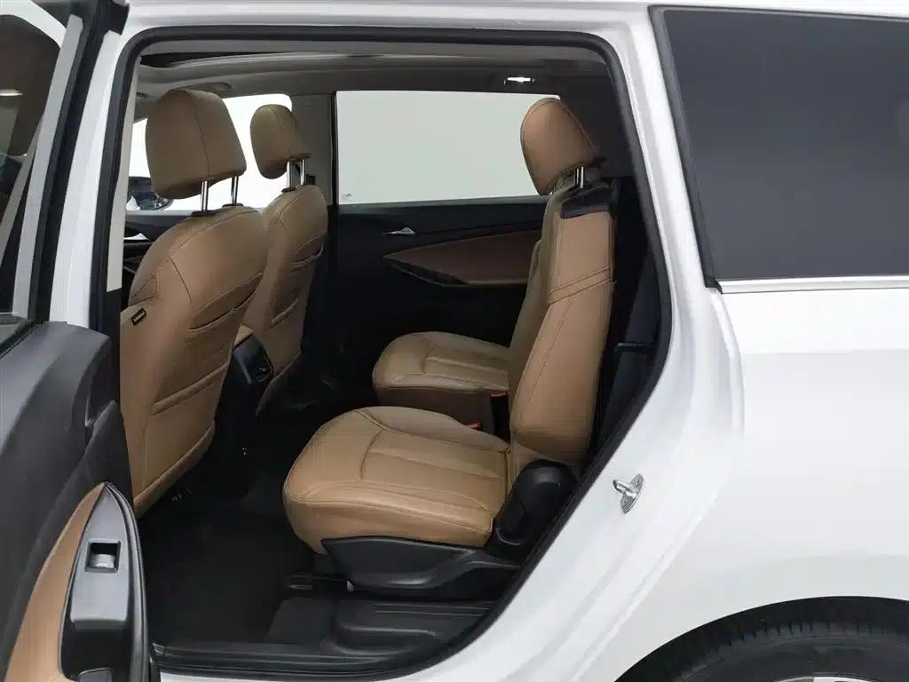 Buick GL6 2021 323T Mild Hybrid Connected Luxury Edition — миниатюра 15