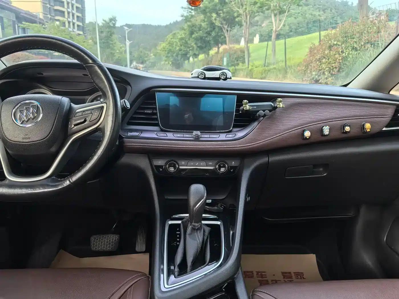 Buick GL6 2018 18T 6-seater Premium — миниатюра 12