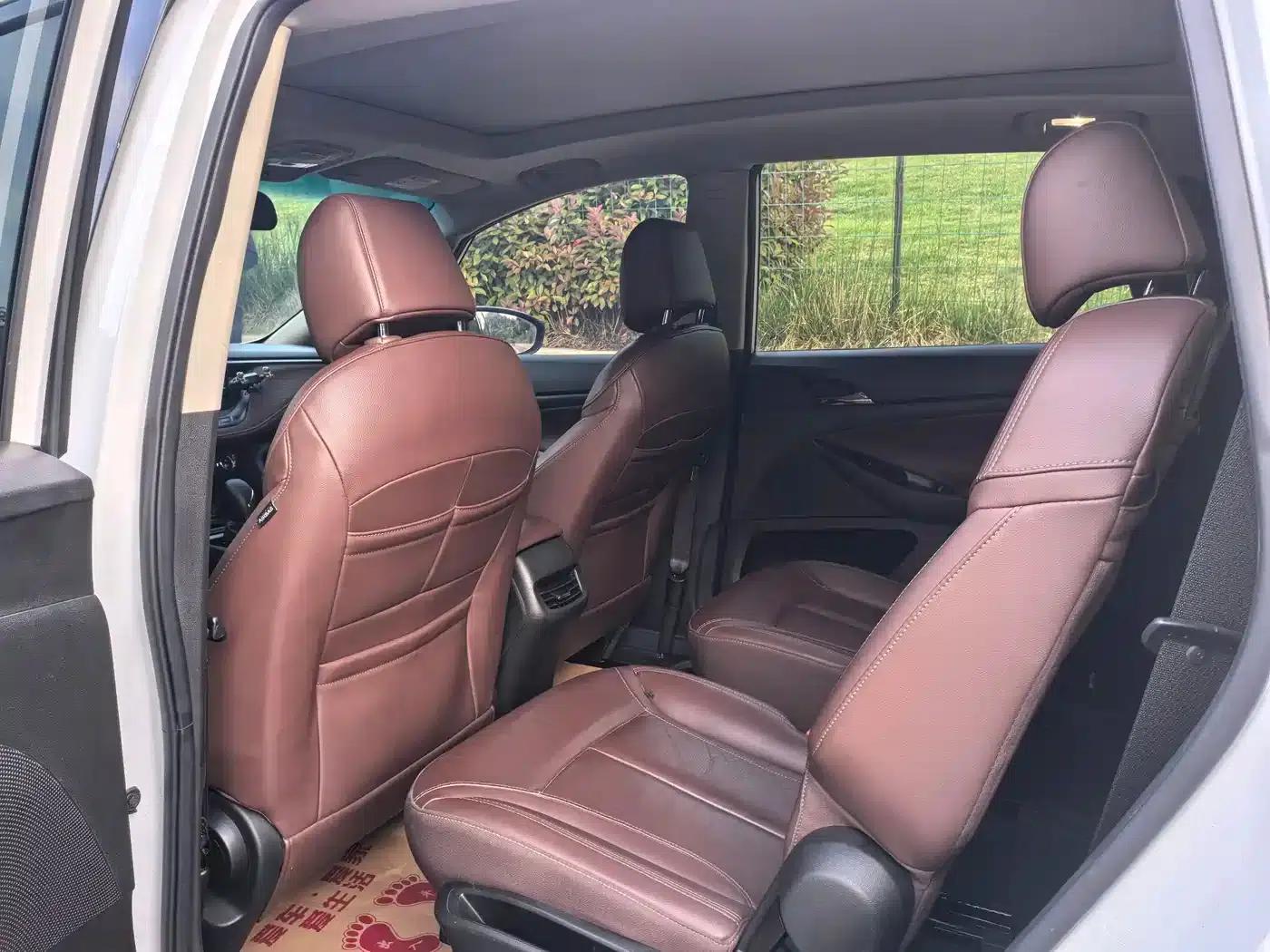 Buick GL6 2018 18T 6-seater Premium — миниатюра 7