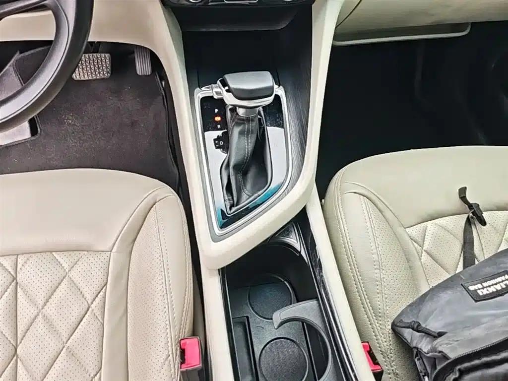 Buick GL6 2018 18T 6-seater Elite — миниатюра 13