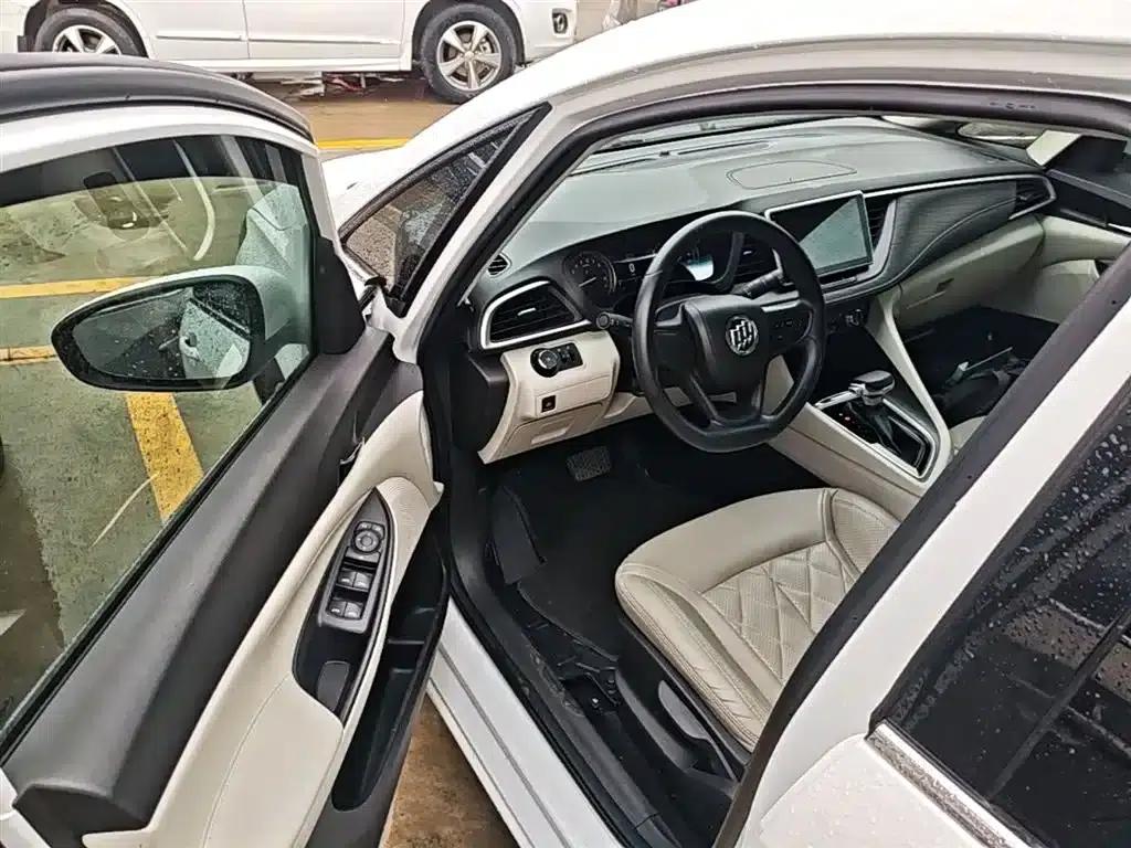 Buick GL6 2018 18T 6-seater Elite — миниатюра 15