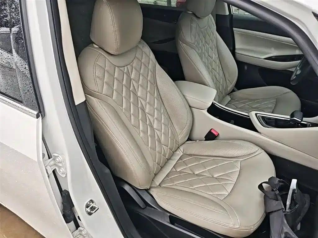 Buick GL6 2018 18T 6-seater Elite — миниатюра 24