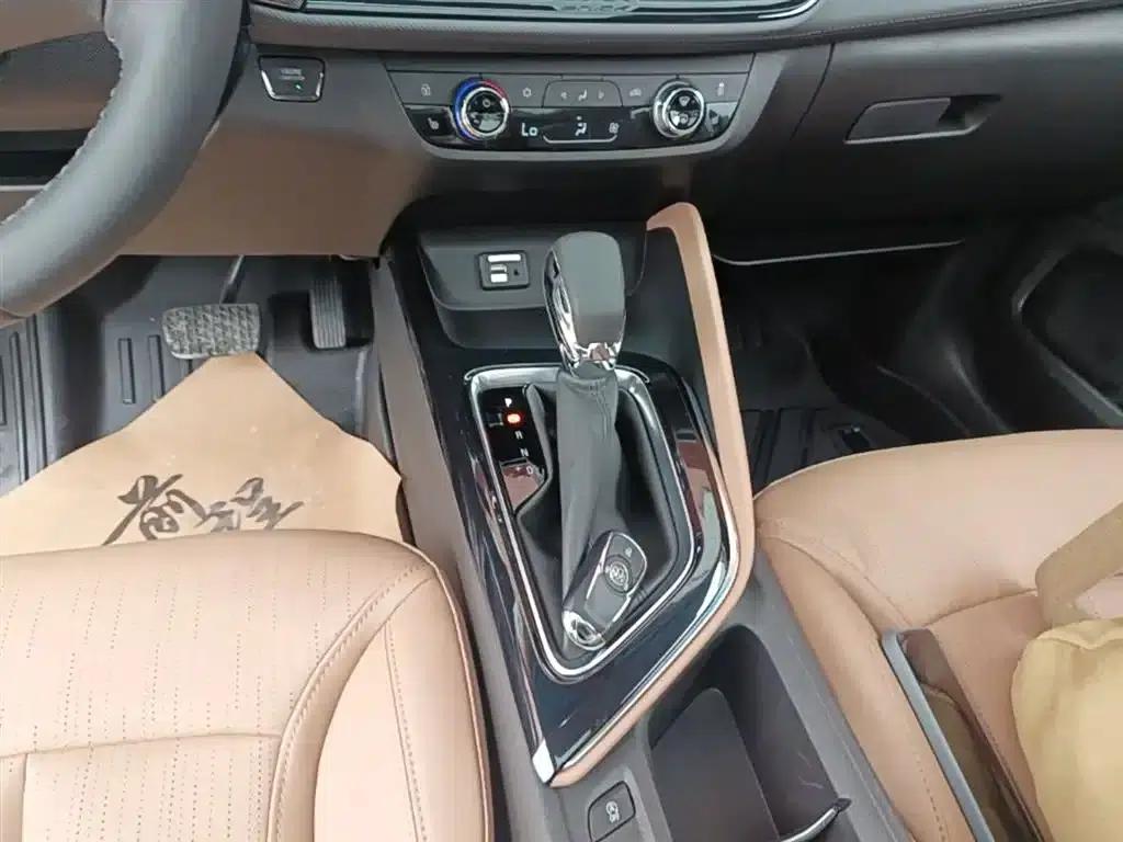 Buick GL6 2021 323T Mild Hybrid Connected Luxury Edition — миниатюра 14