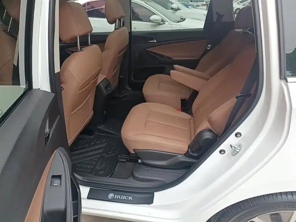 Buick GL6 2021 323T Mild Hybrid Connected Luxury Edition — миниатюра 17