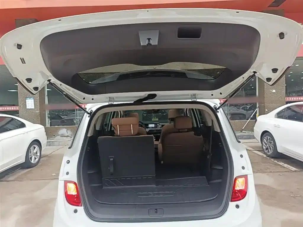 Buick GL6 2021 323T Mild Hybrid Connected Luxury Edition — миниатюра 19