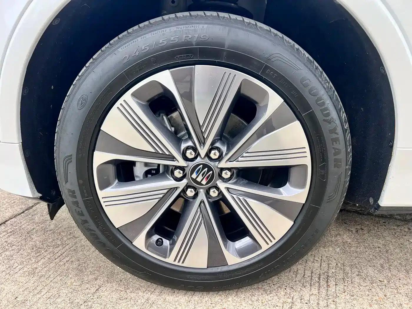 Buick E5 2025 620KM Premium Edition — миниатюра 10