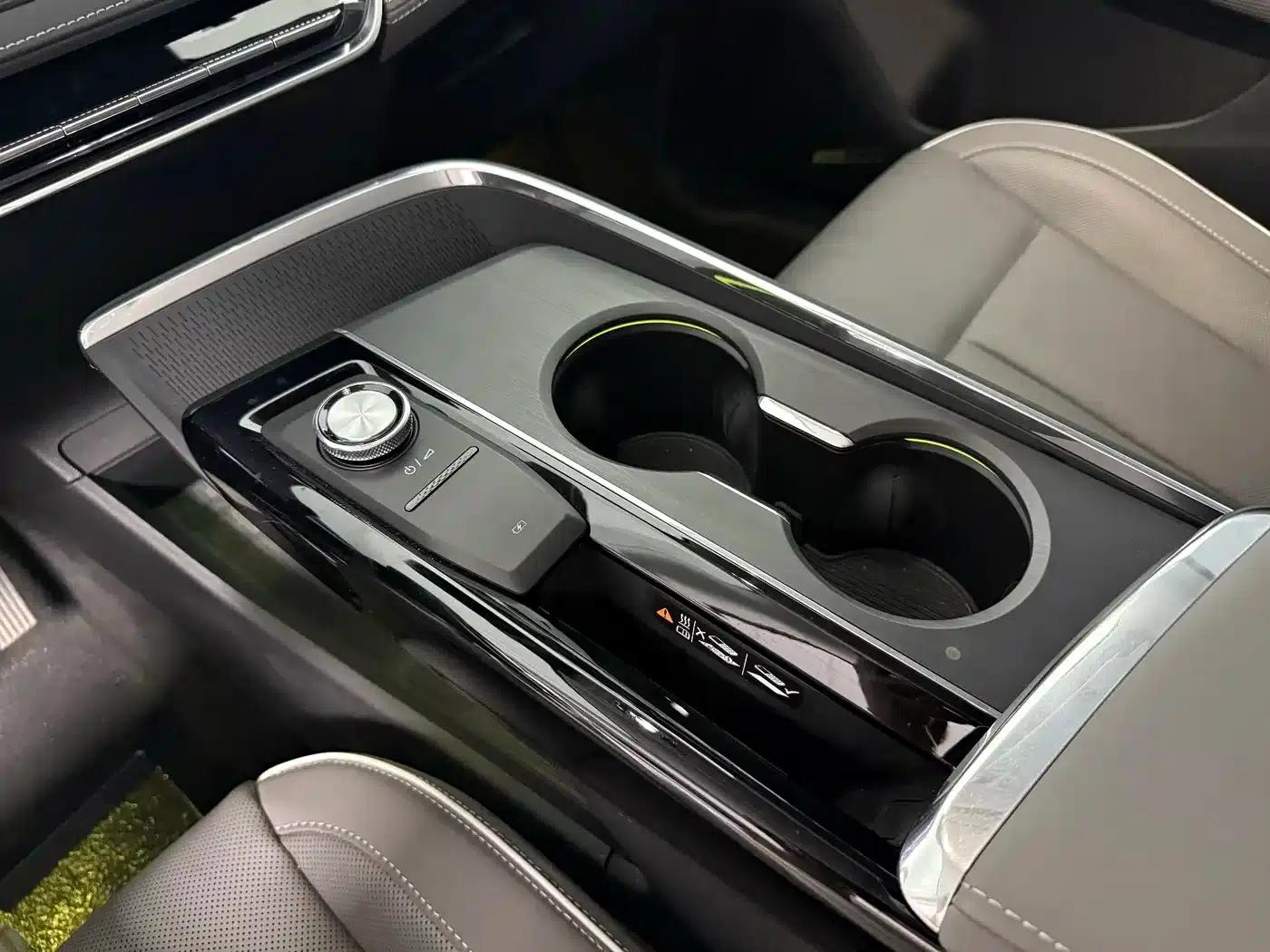 Buick E5 2023 Premium Standard Range Edition — миниатюра 12