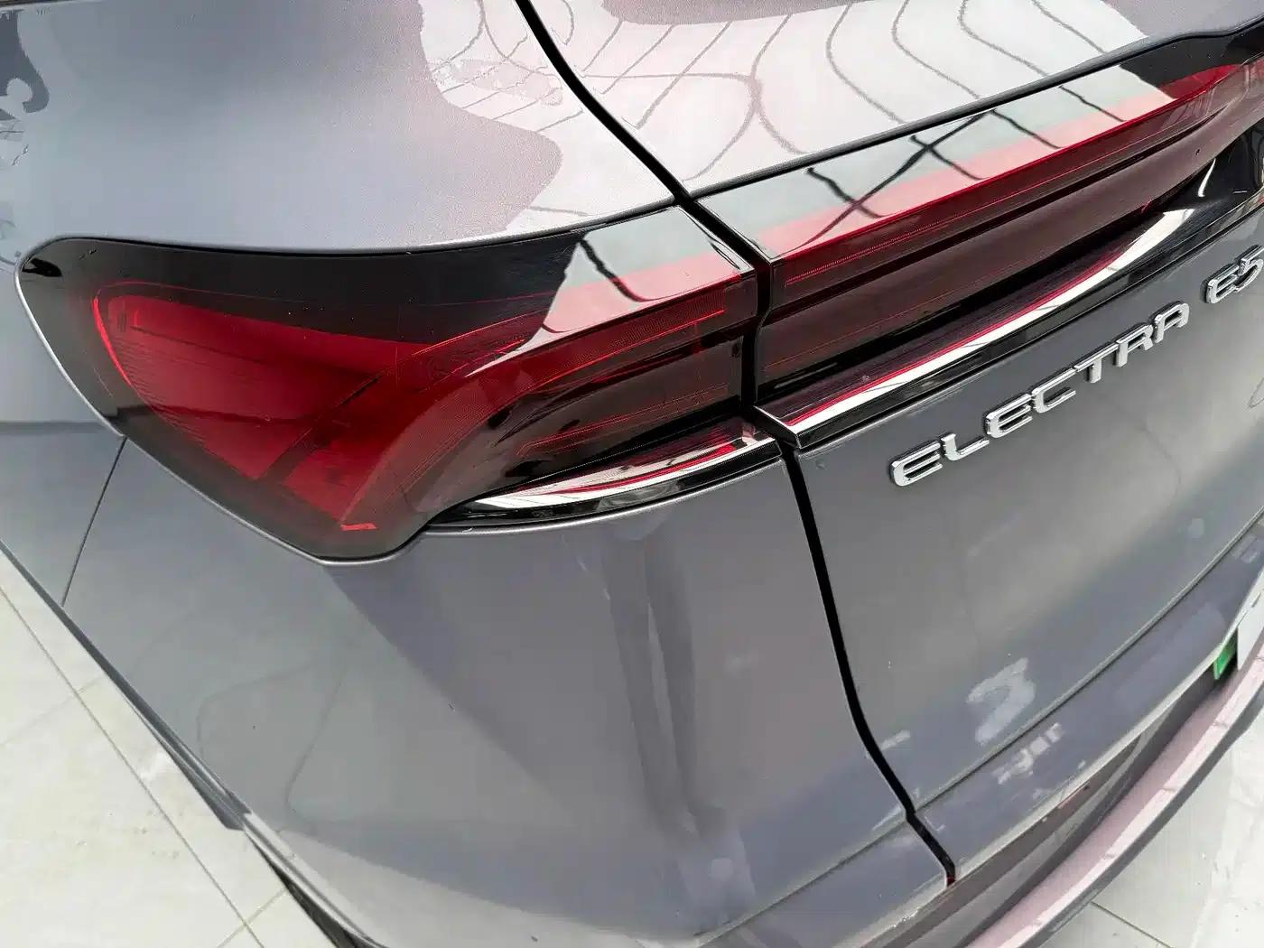 Buick E5 2023 Premium Standard Range Edition — миниатюра 17