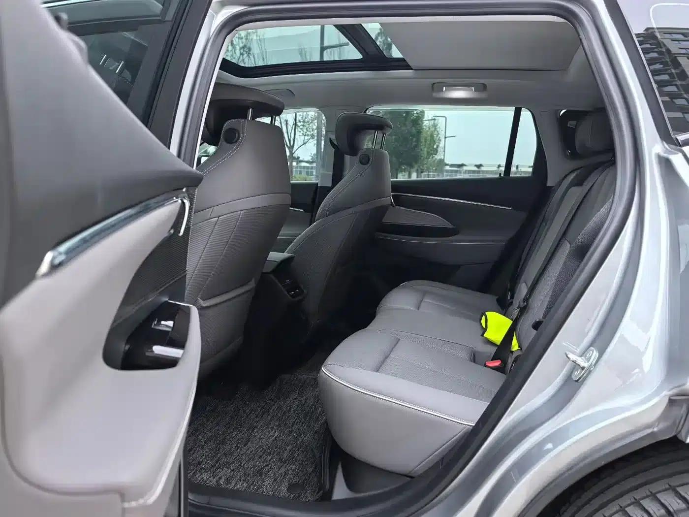 Buick E5 2023 Premium Standard Range Edition — миниатюра 5