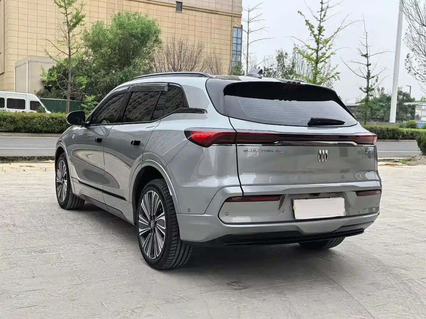 Buick E5 2023 Premium Standard Range Edition — миниатюра 7