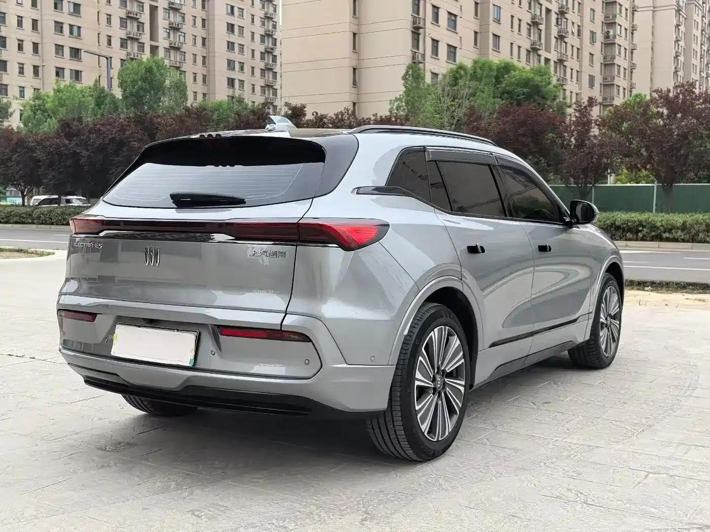 Buick E5 2023 Premium Standard Range Edition — миниатюра 9