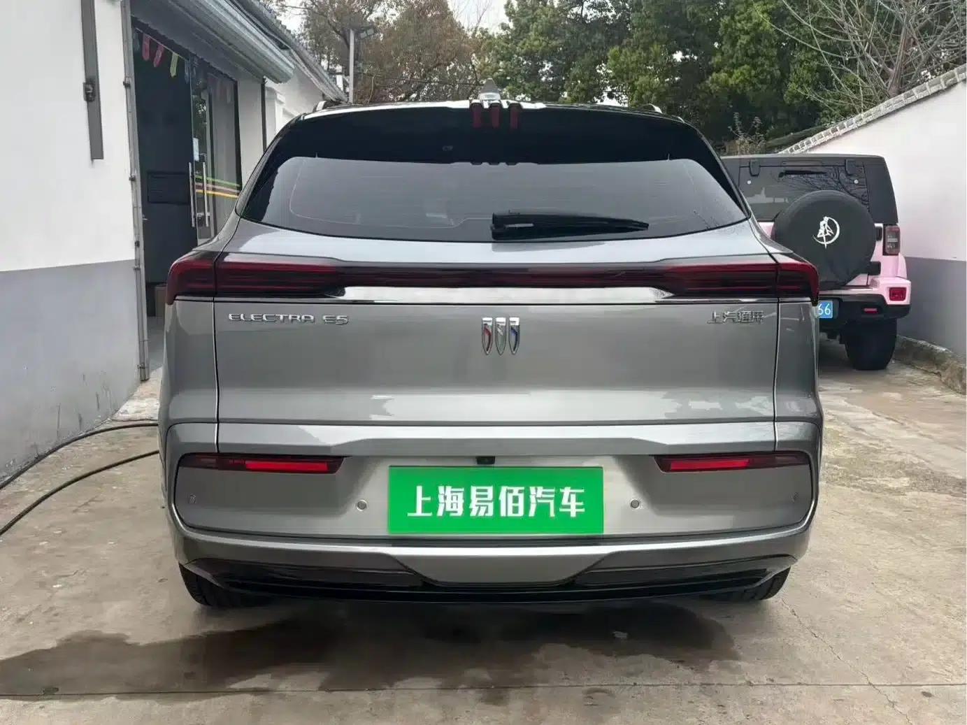 Buick E5 2023 Premium Standard Range Edition — миниатюра 5