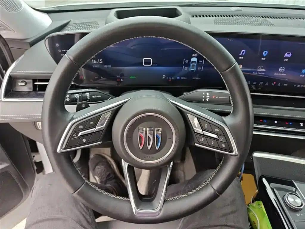 Buick E5 2023 Premium Standard Range Edition — миниатюра 11