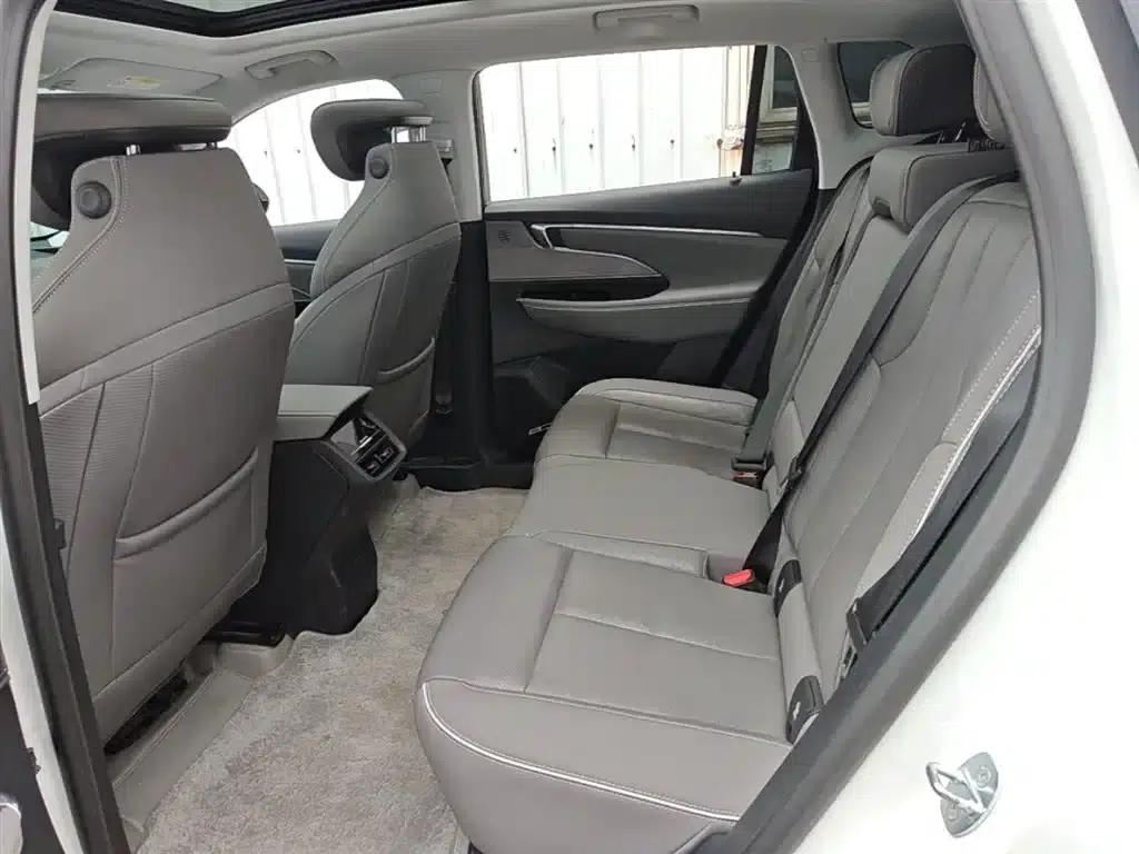 Buick E5 2023 Premium Standard Range Edition — миниатюра 17