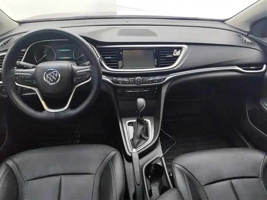 Buick Verano 2019 18T Automatic Connected Elite Model (China VI Emission Standard) — миниатюра 12
